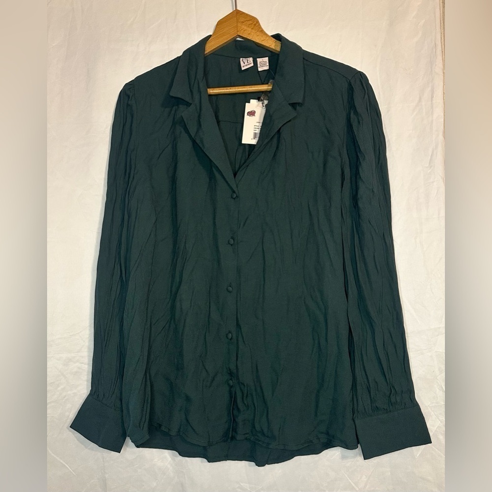 Love By Design Women’s Green Long Sleeve Button Down Blouse New With Tags Large